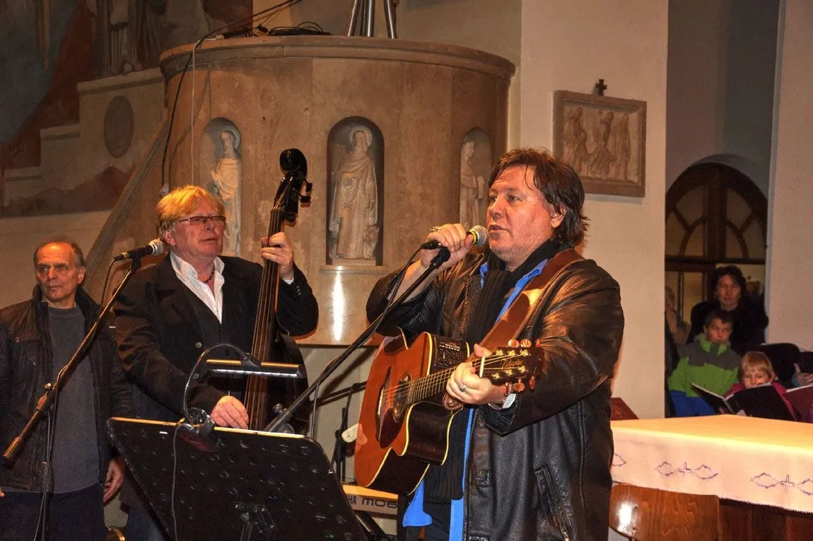 Folk vacsora+koncert